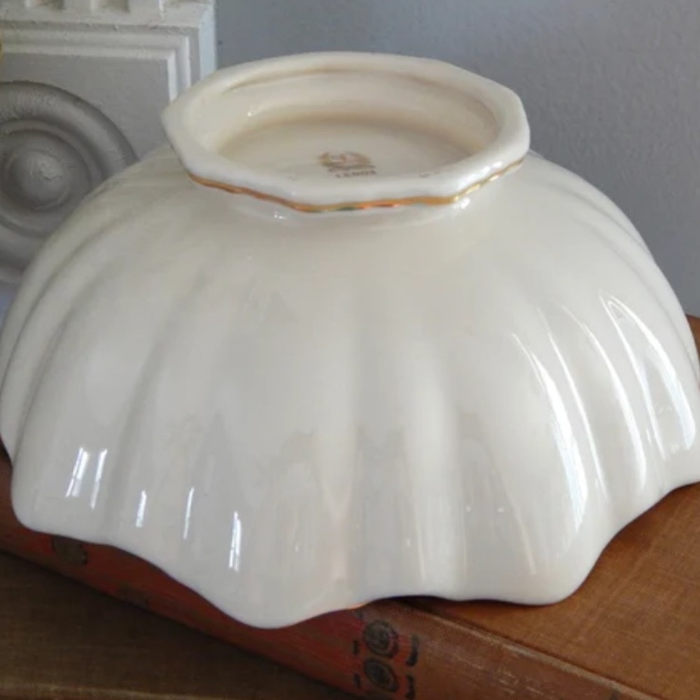 Vintage Lenox Symphony White With Gold Gilt Trim Ruffles Bowl Dish - Picture 4 of 8
